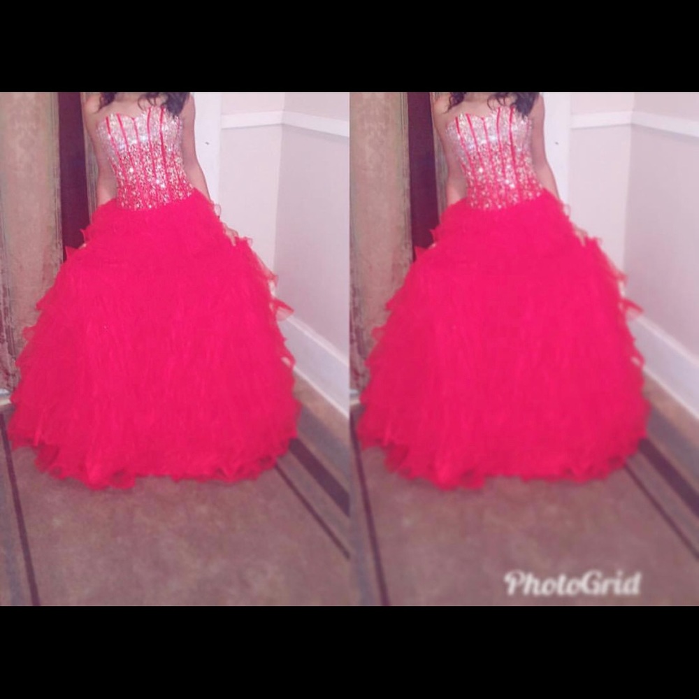 Red fluffy prom dress
